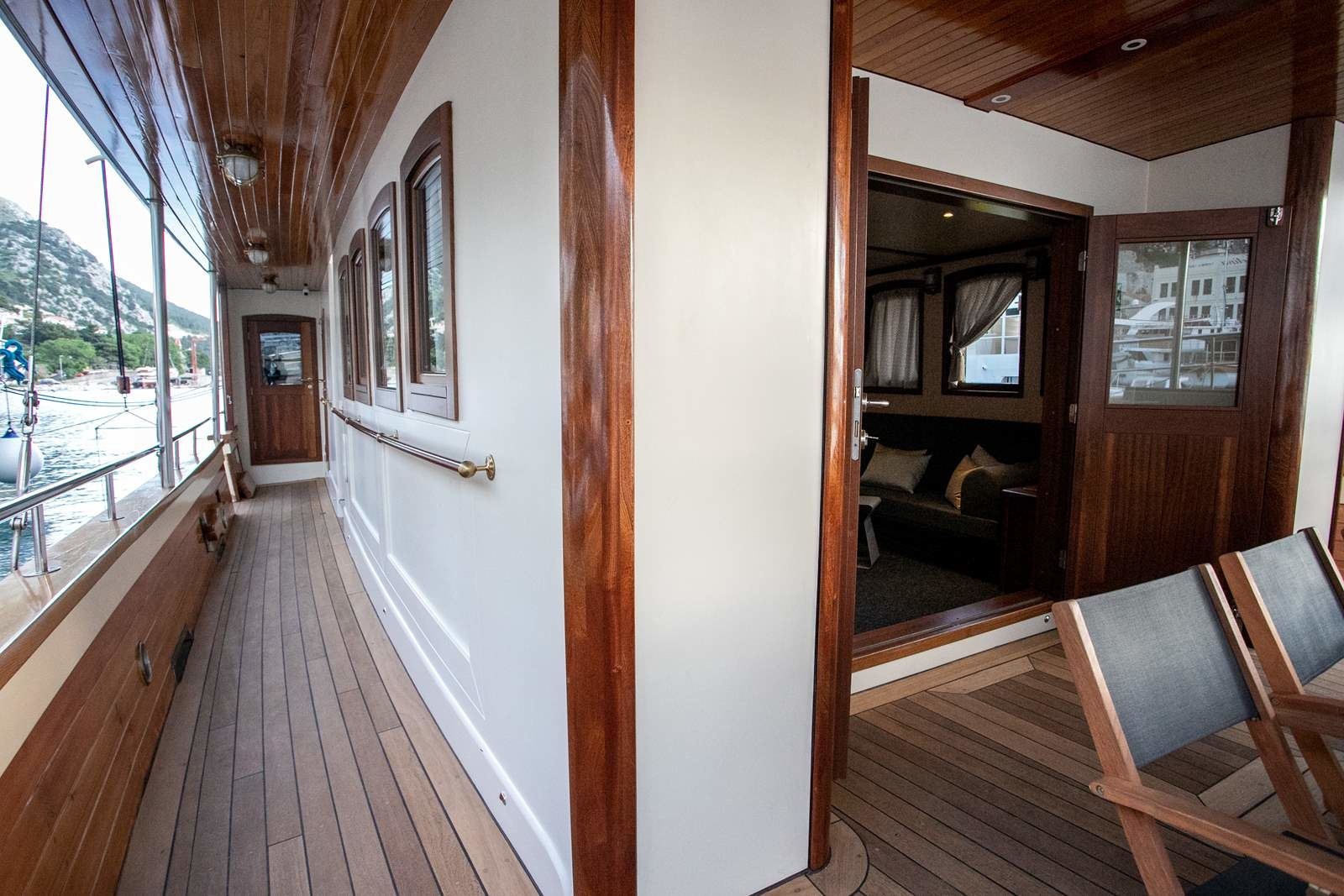 Custom Built 100 | Gallant