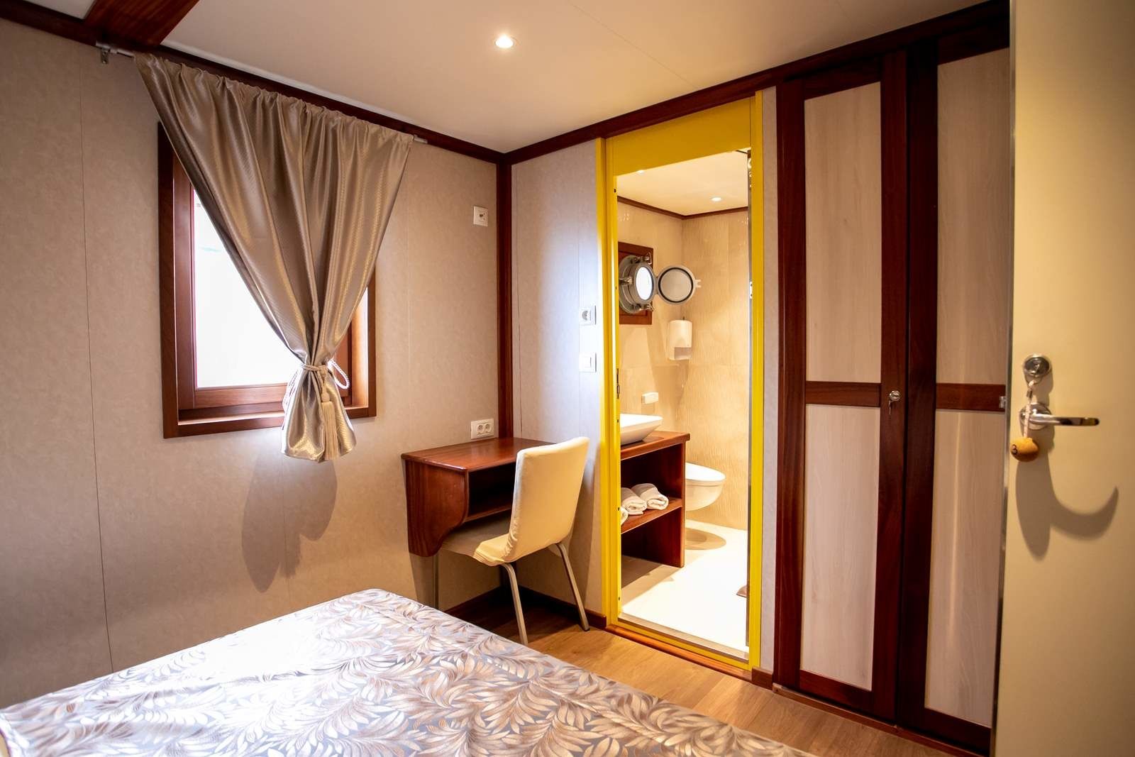 Custom Built 100 | Gallant