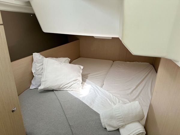 Beneteau Oceanis 38.1 | Vita