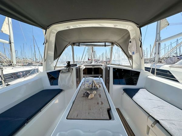 Beneteau Oceanis 38.1 | Vita