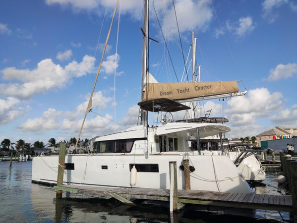 Lagoon 52 F | Askela