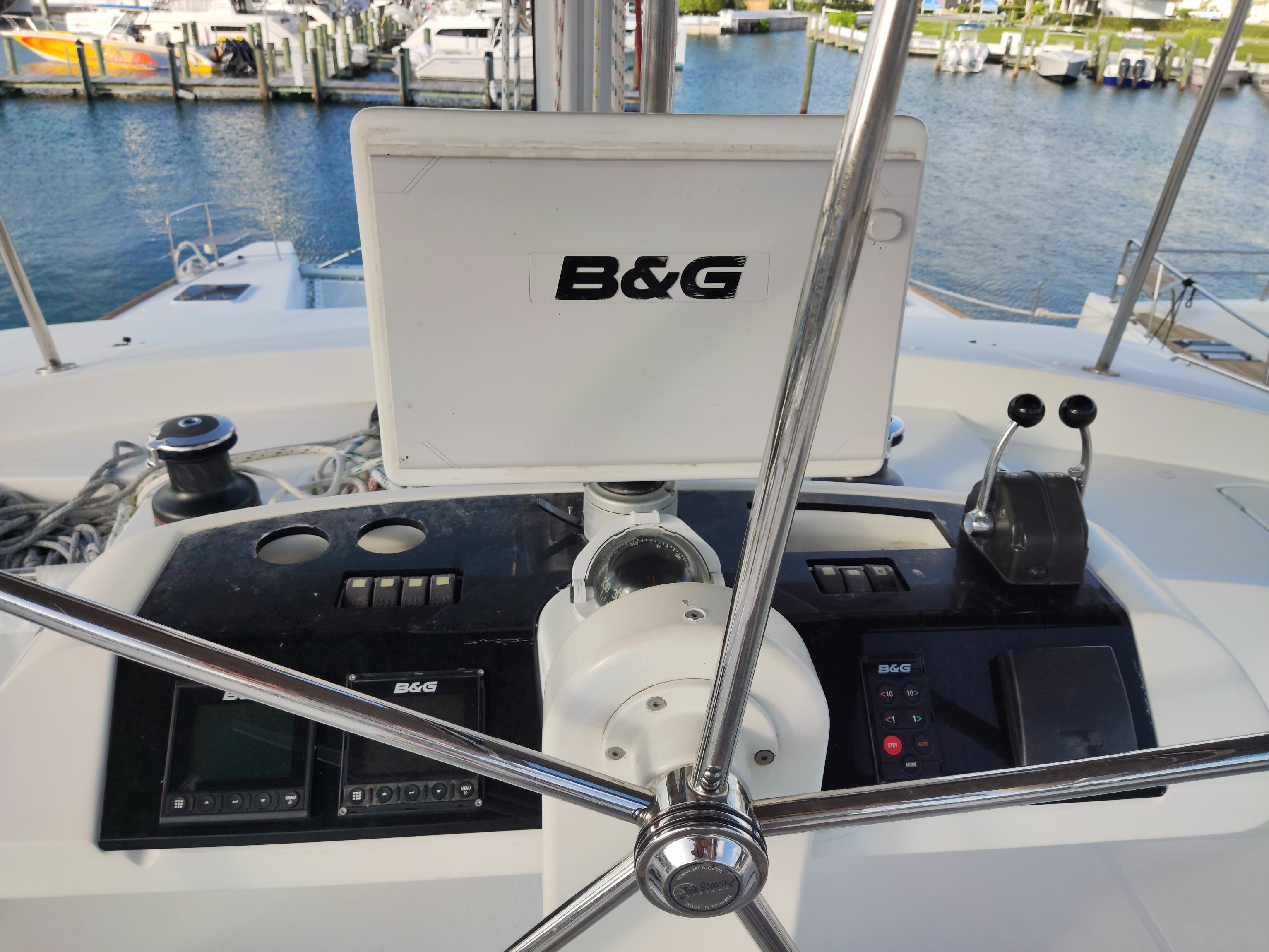 Lagoon 52 F | Askela