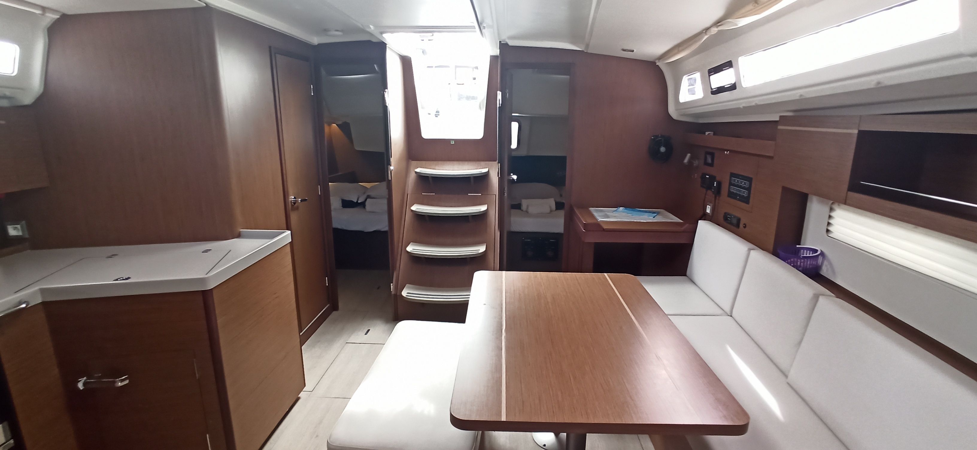 Beneteau Oceanis 40.1 | Pacha Kamaq