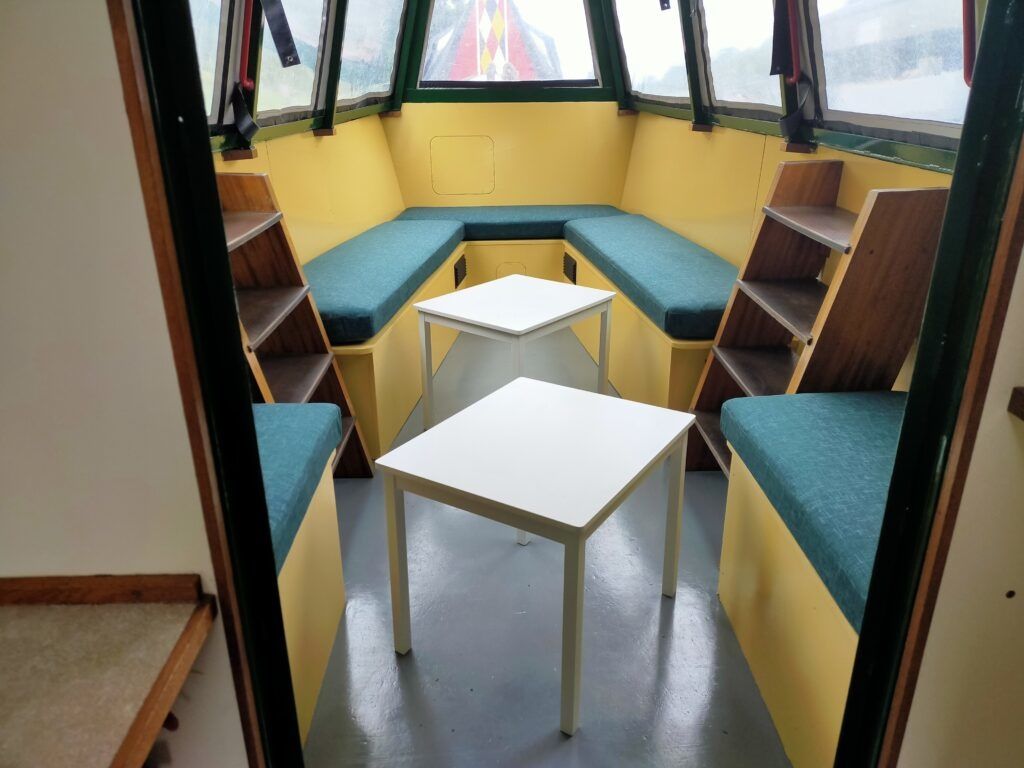 Custom Built Narrow Boat | Ouzel 2