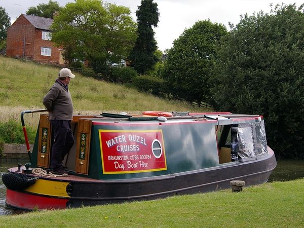 Custom Built Narrow Boat | Ouzel 2