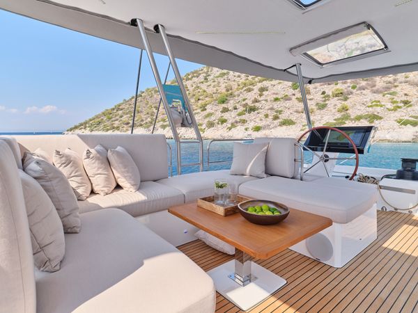 Fountaine Pajot Alegria 67 | Alexandra II