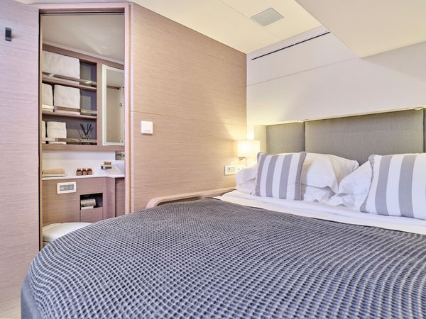 Fountaine Pajot Alegria 67 | Alexandra II