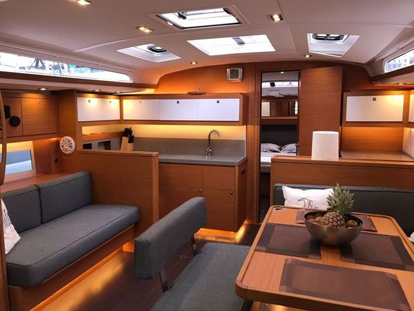 Dufour 470 | Euphoria