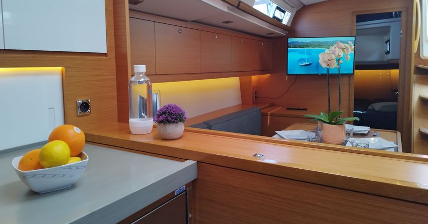 Dufour 470 | Euphoria