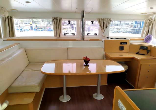 Lagoon 400 | Arianna