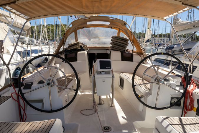 Jeanneau Sun Odyssey 389 | Pewee