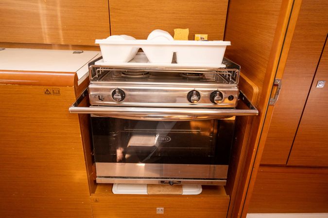 Jeanneau Sun Odyssey 389 | Pewee