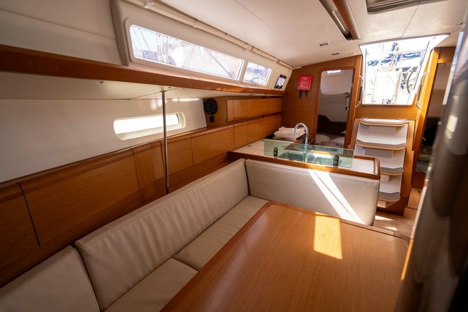Jeanneau Sun Odyssey 389 | Pewee