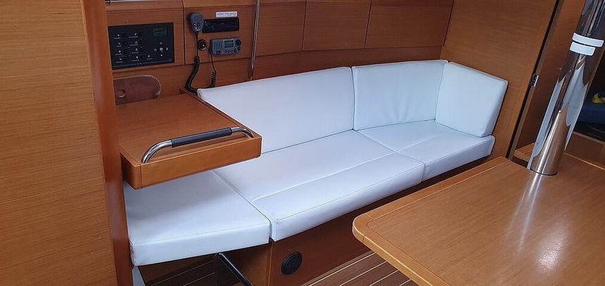 Jeanneau Sun Odyssey 379 | Heho