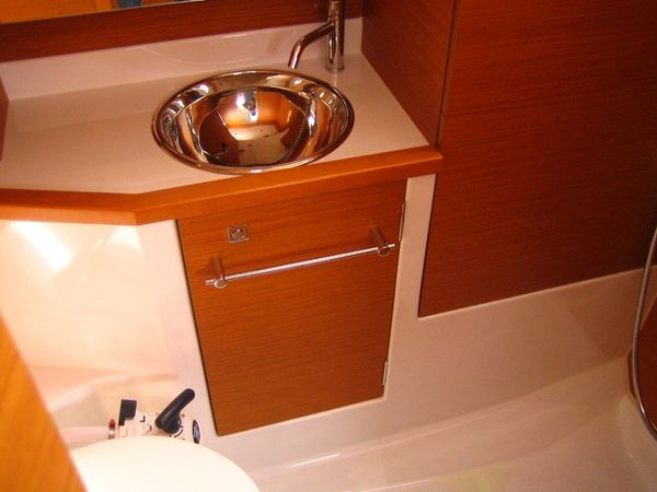 Jeanneau Sun Odyssey 379 | Heho