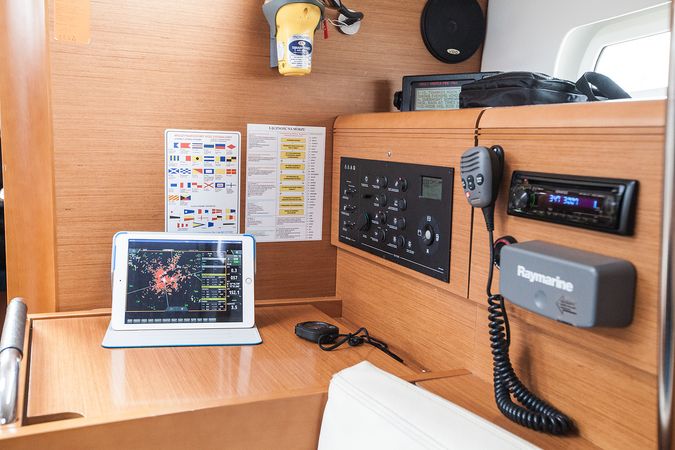 Jeanneau Sun Odyssey 379 | Heho