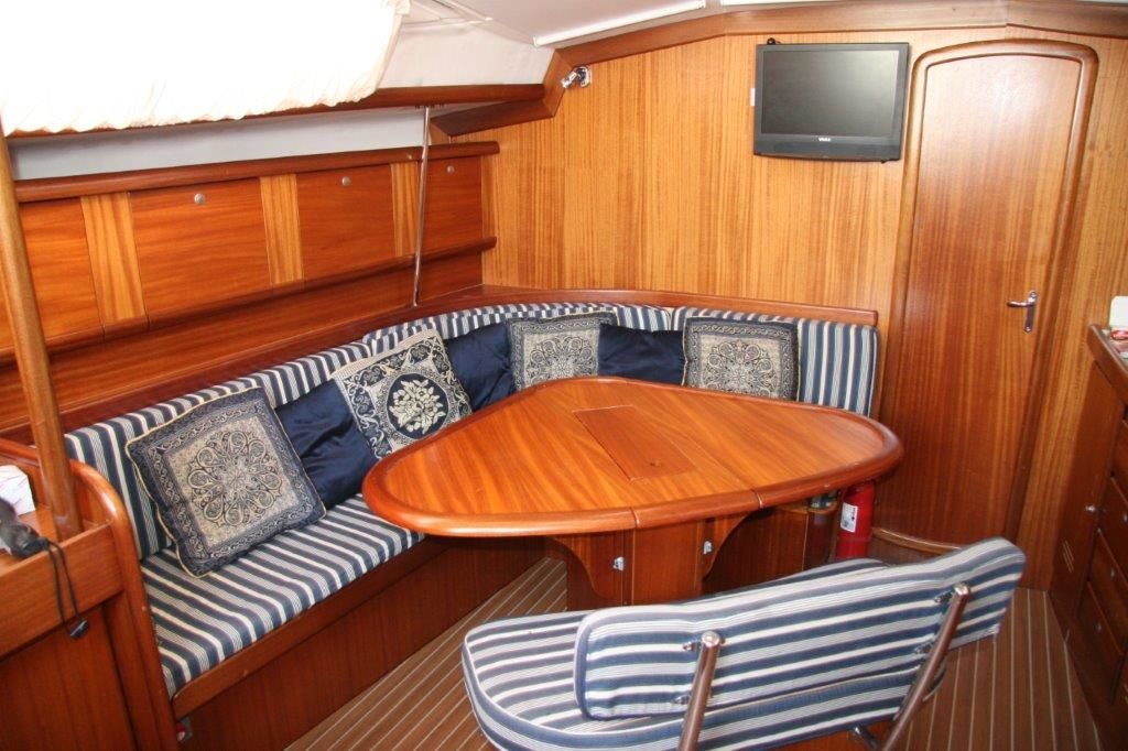 Delphia 40.3 | Lady Valda