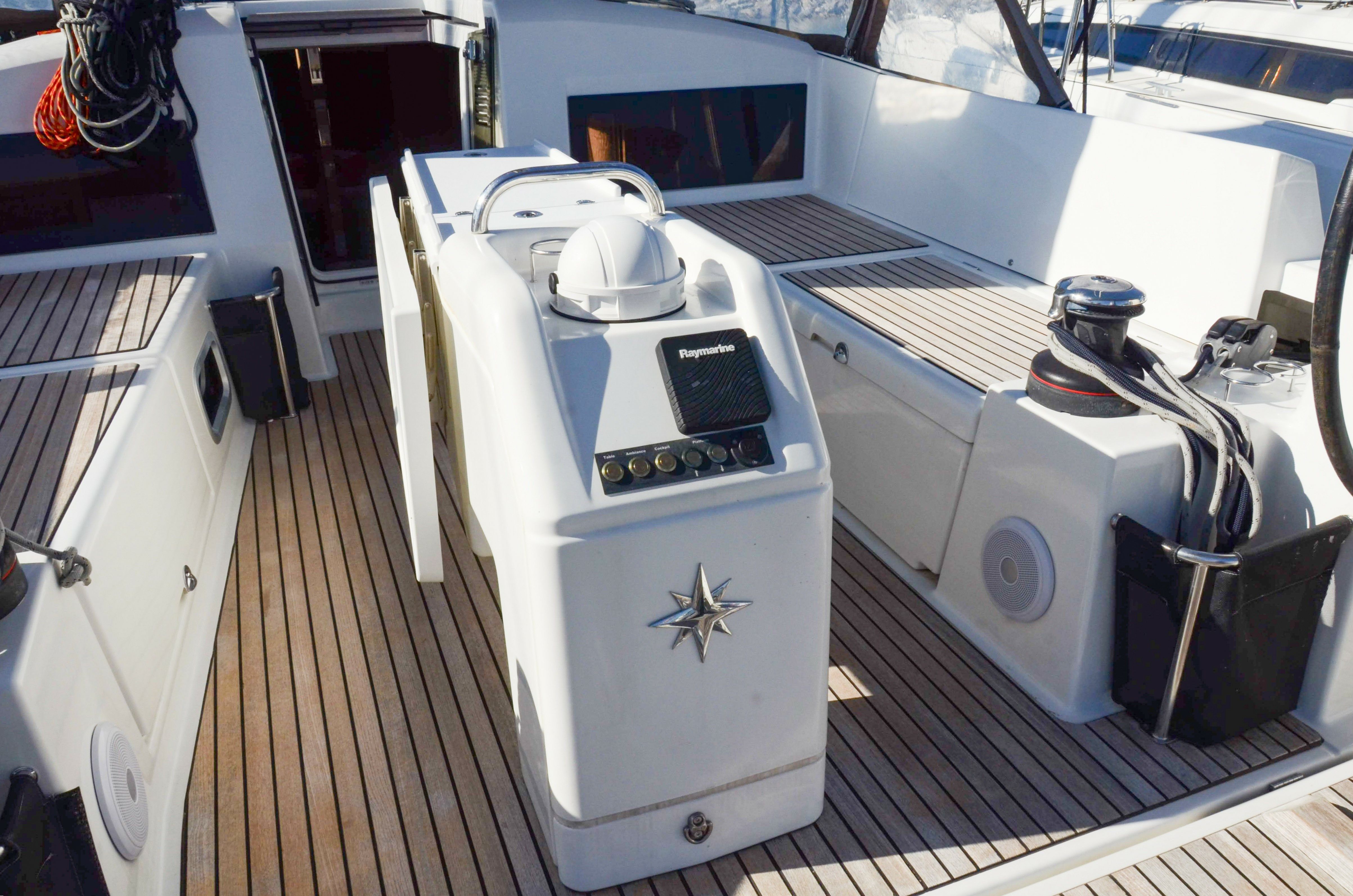 Jeanneau Sun Odyssey 440 | Sandy