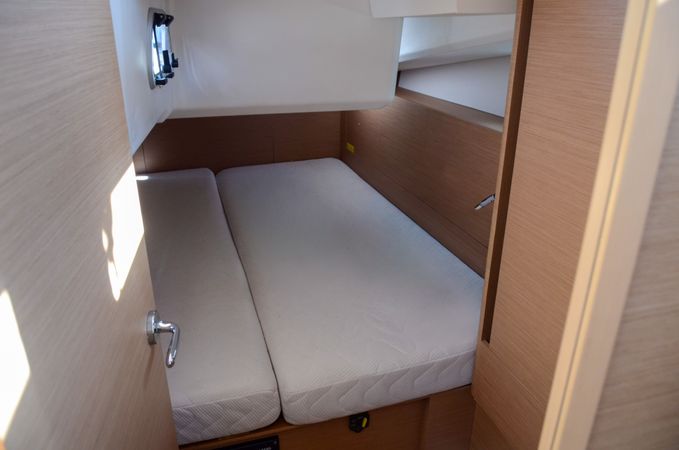 Jeanneau Sun Odyssey 440 | Sandy