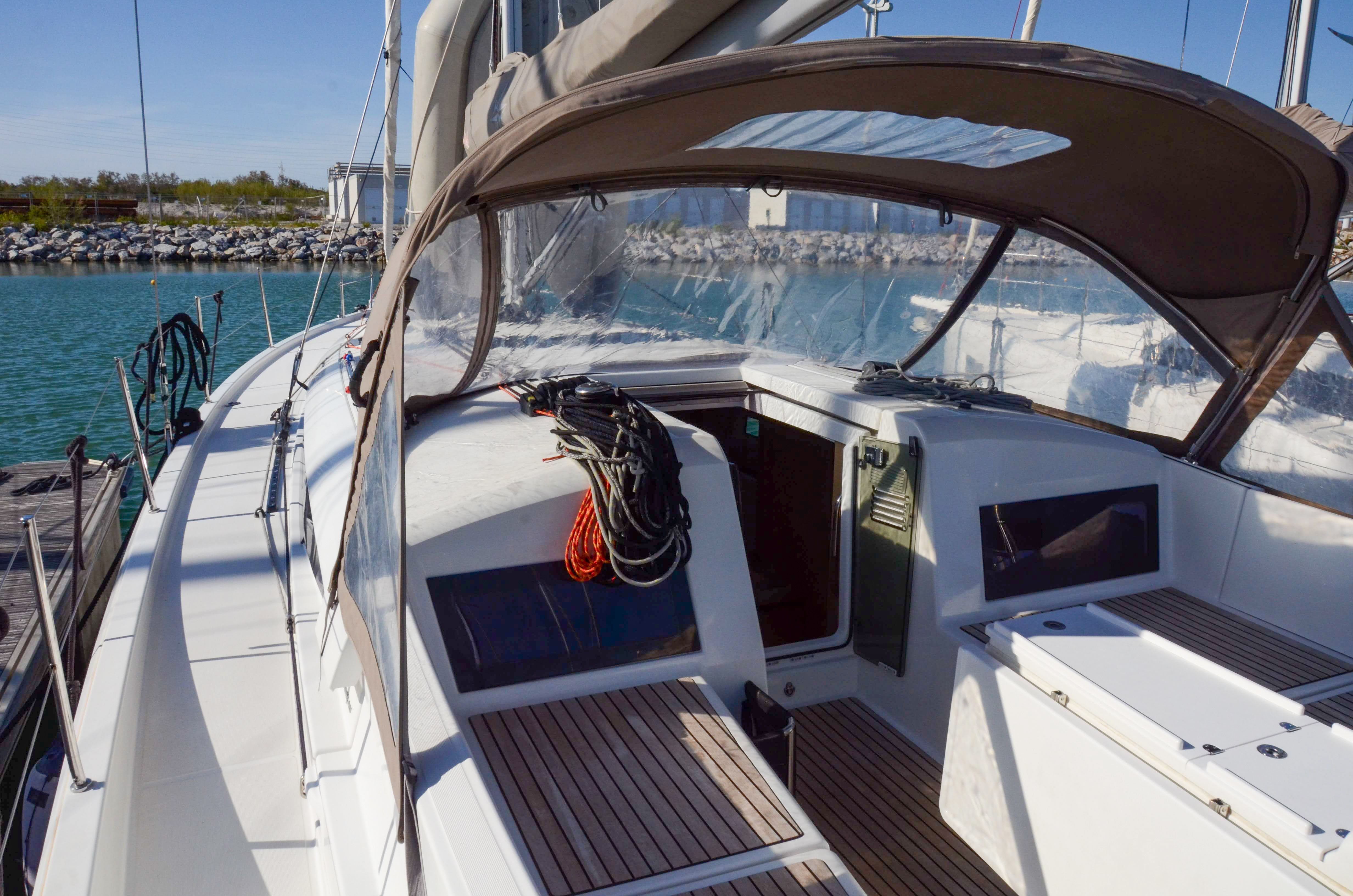 Jeanneau Sun Odyssey 440 | Sandy