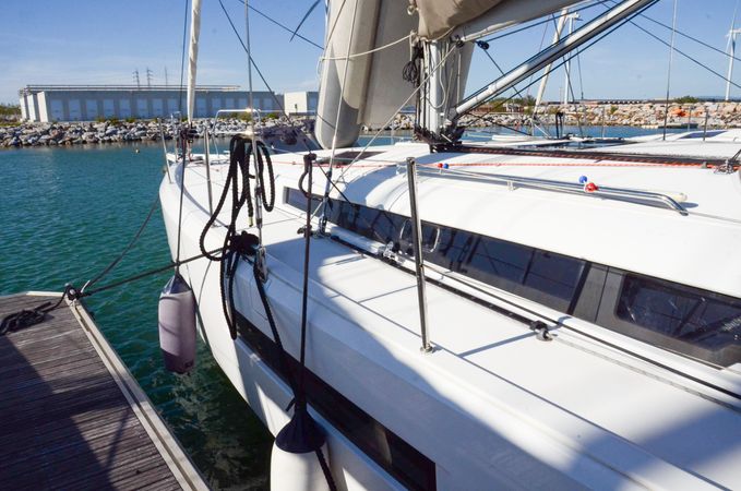 Jeanneau Sun Odyssey 440 | Sandy