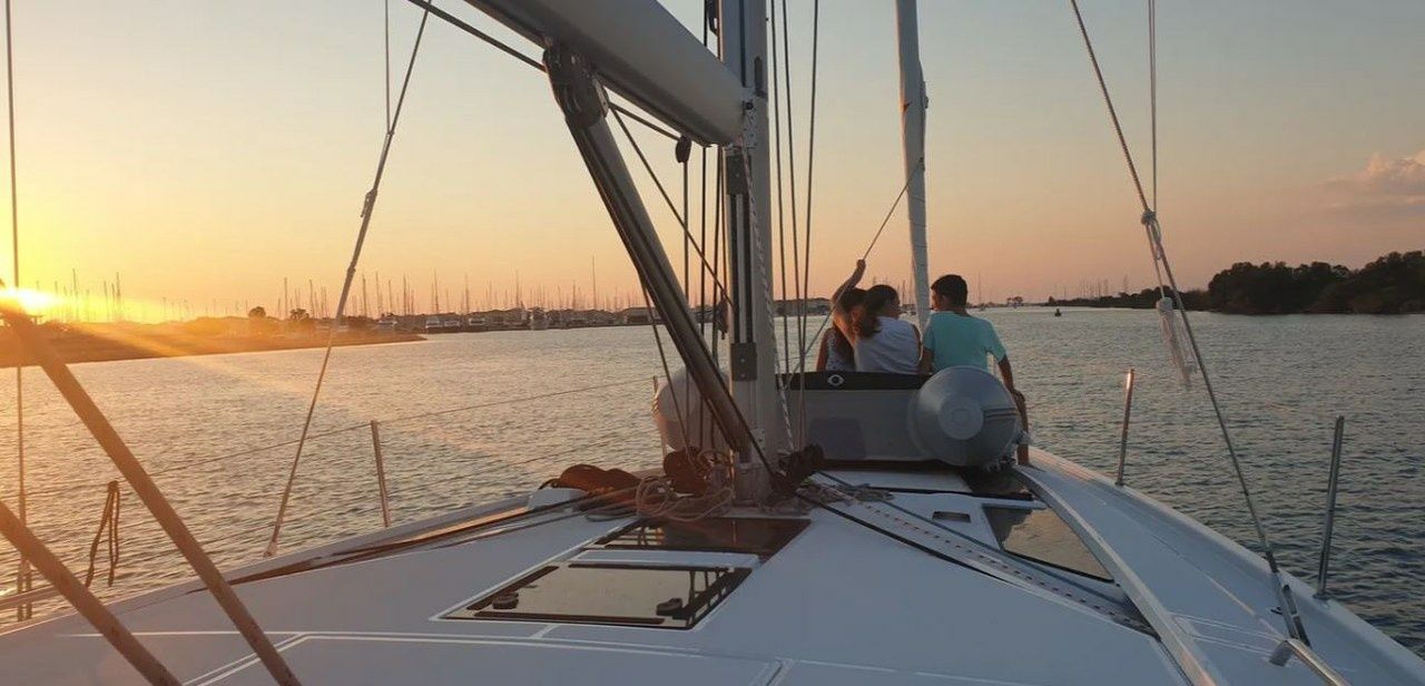 Beneteau Oceanis 46.1 | Enjoyablue 1