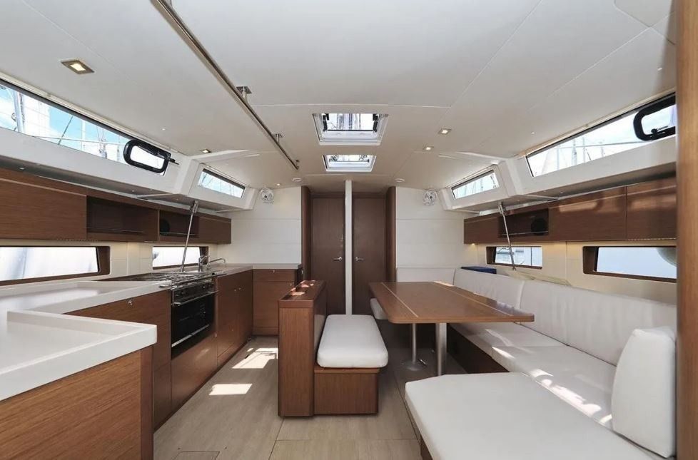 Beneteau Oceanis 46.1 | Enjoyablue 1
