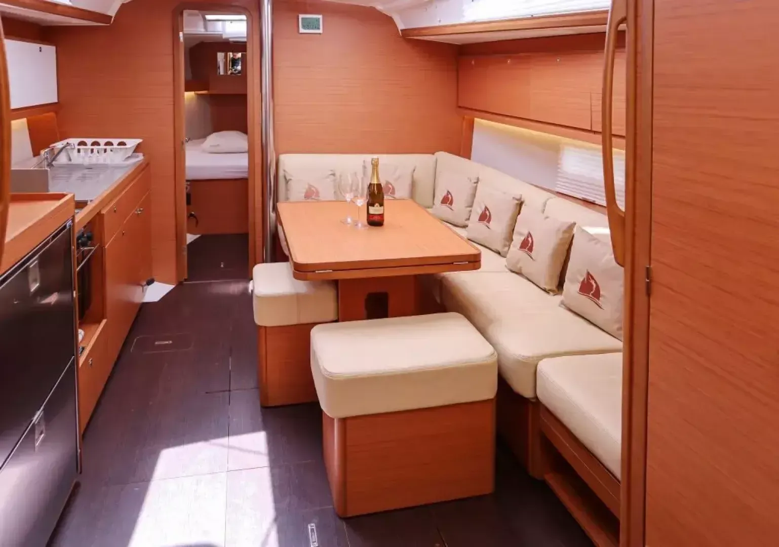 Dufour 390 | Shibumi