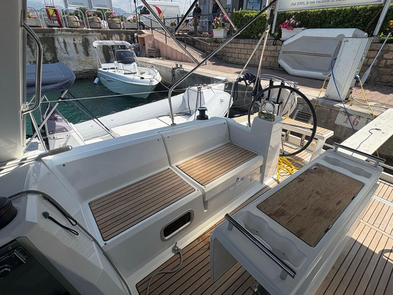 Beneteau Oceanis 38.1 | Maestrale