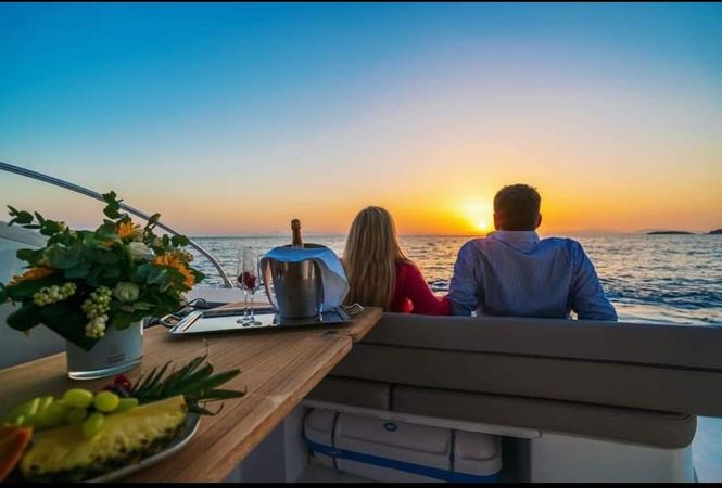 Enterprise 46 | Marina Macrial