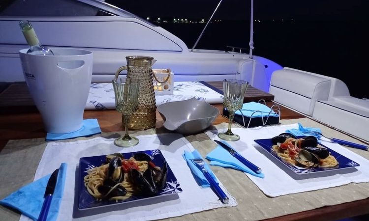 Enterprise 46 | Marina Macrial