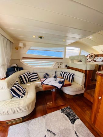 Enterprise 46 | Marina Macrial