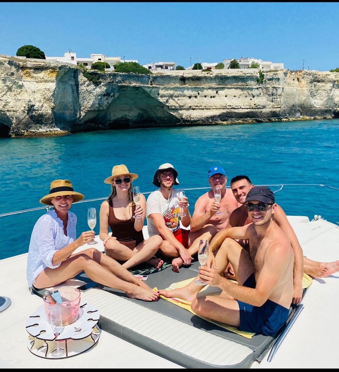 Enterprise 46 | Marina Macrial