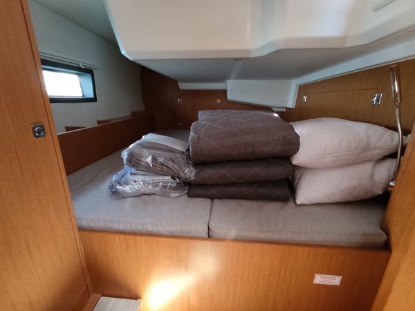 Bavaria C42 | Nirvana