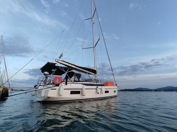 Bavaria C42 | Nirvana