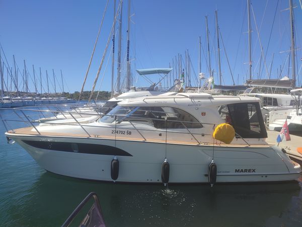 Marex 310 | 7 Happy Days