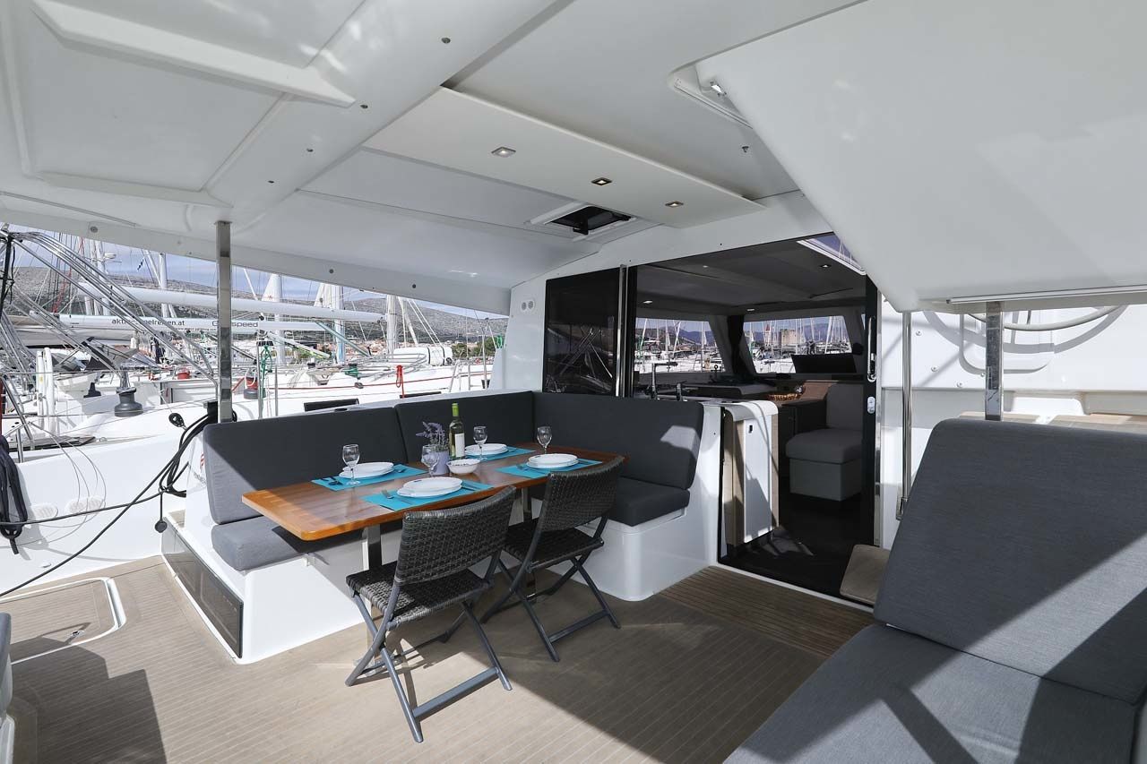 Fountaine Pajot Isla 40 | Chilli