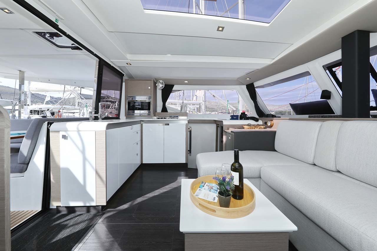 Fountaine Pajot Isla 40 | Chilli