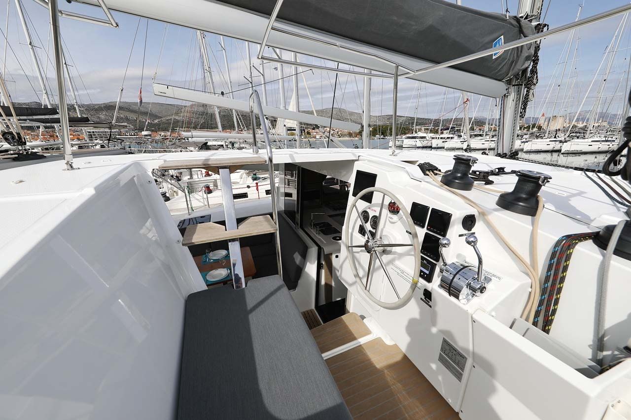 Fountaine Pajot Isla 40 | Chilli