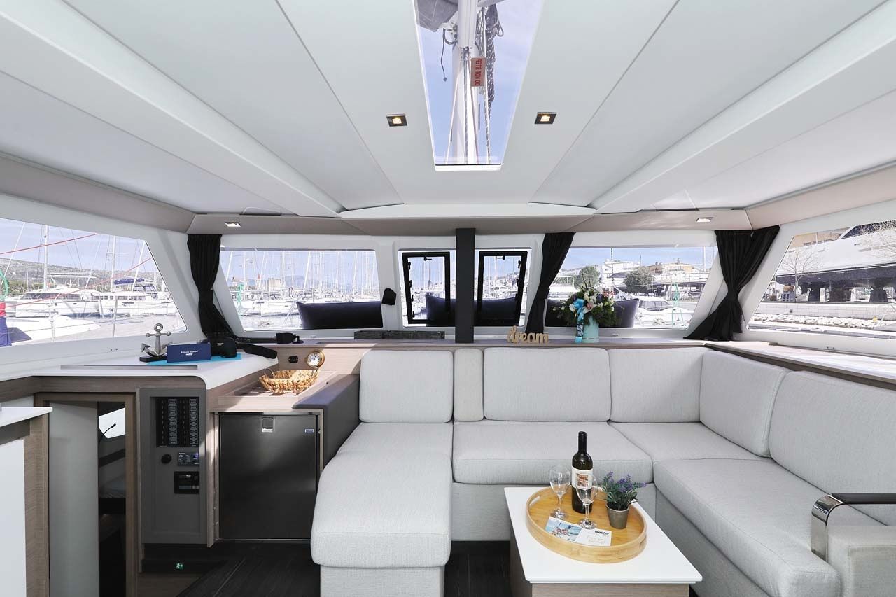 Fountaine Pajot Isla 40 | Chilli