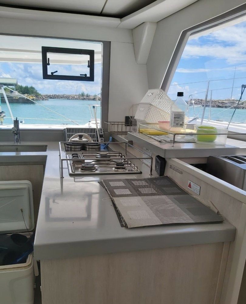 Leopard 45 | La Pelosa 2