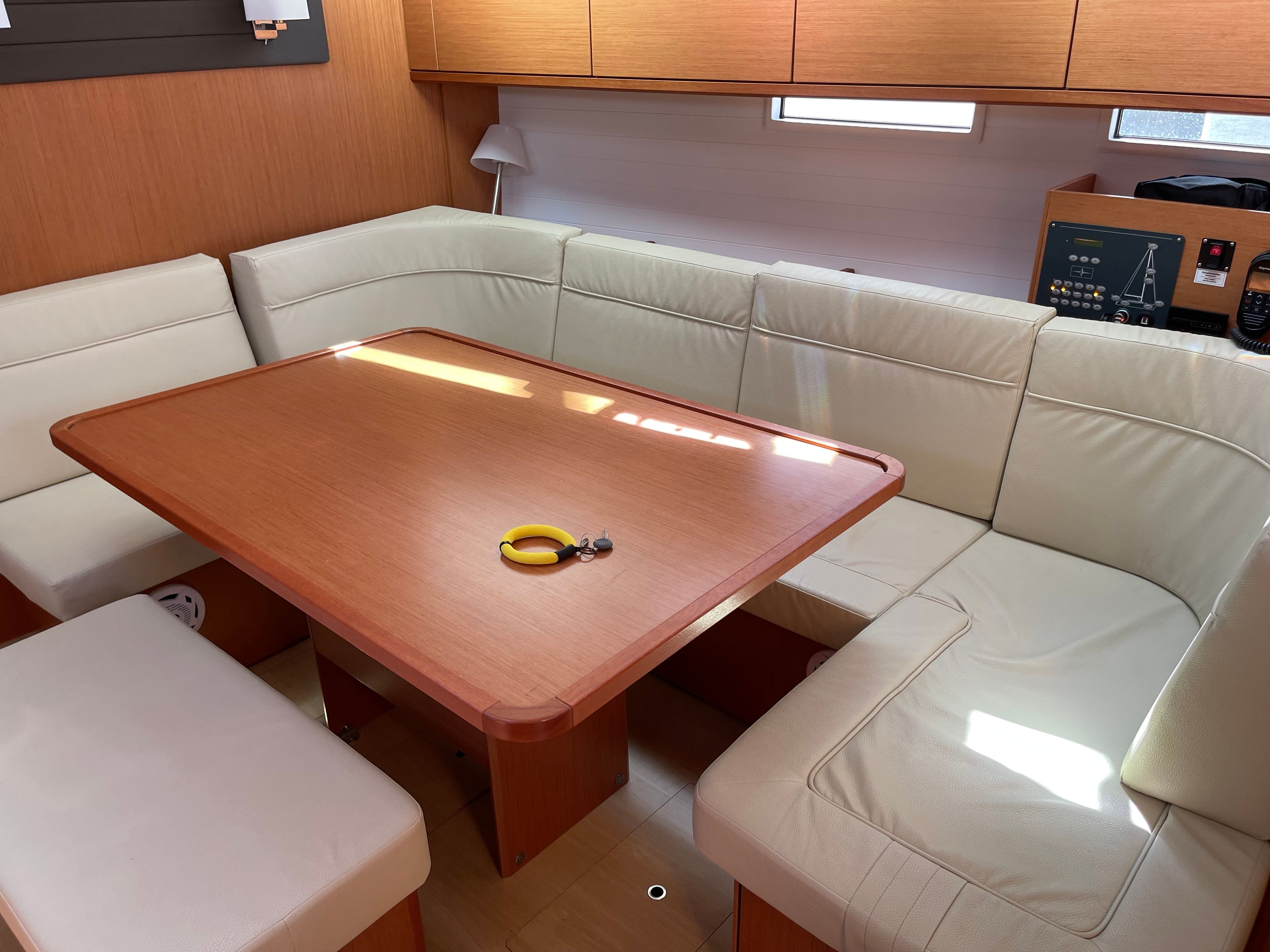 Bavaria Cruiser 46 | Sail La Vie