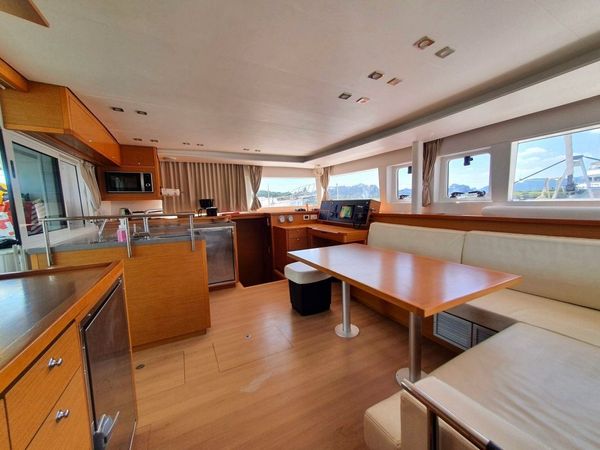 Lagoon 450 F | ArMarg