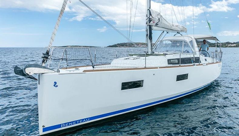 Beneteau Oceanis 38 | Maximo