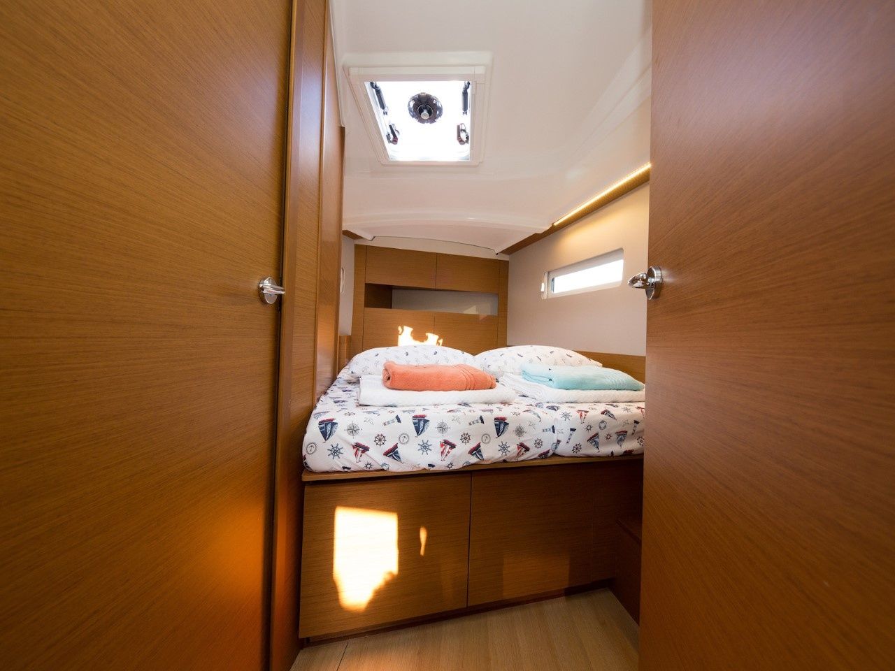 Jeanneau Sun Odyssey 410 | Suncity 3