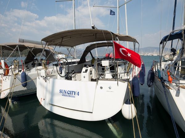 Jeanneau Sun Odyssey 440 | Suncity 4