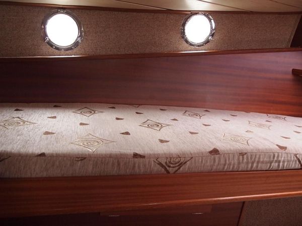 Barkas 900 | Alexandria