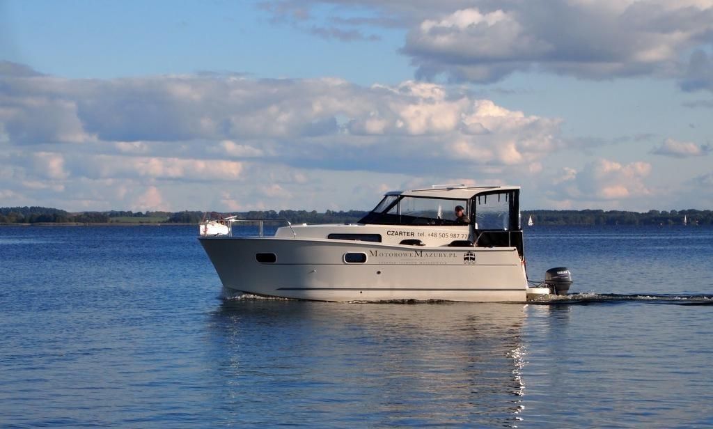 Nautika 830 | Sharq