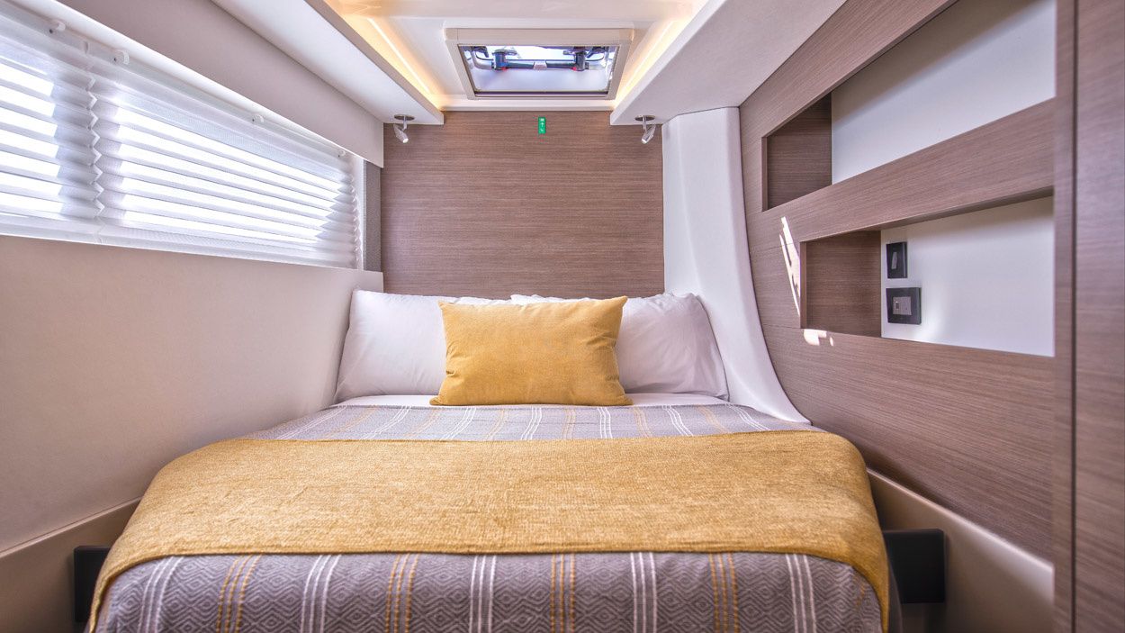 Leopard 42 | Sunsail 21