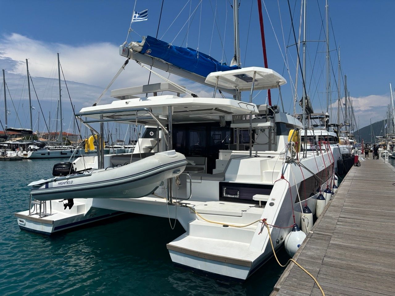 Leopard 42 | Sunsail 22